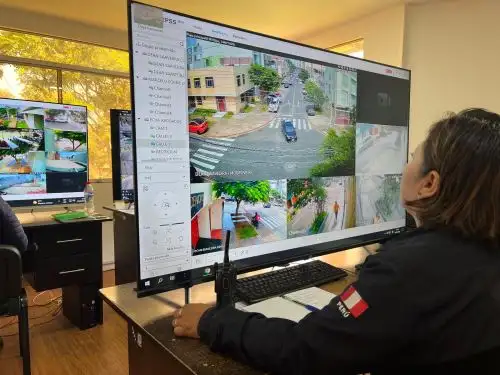 La Municipalidad de Trujillo invertirá más de S/ 7 millones para la instalación de 23 estaciones de videovigilancia para reforzar la seguridad ciudadana en la capital de La Libertad.  ANDINA/Difusión