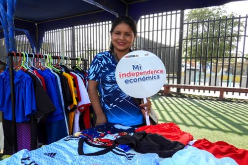 La capacitación de los jóvenes,  que se inició en abril pasado, forma parte del proyecto "Mi Independencia Económica", promovido por el programa Juntos,