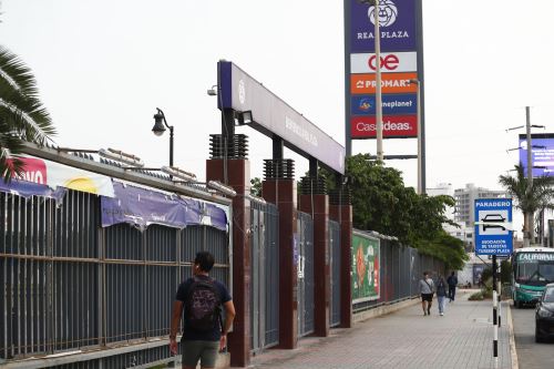 Real Plaza Trujillo mantiene clausura tras accidente que causó seis muertes