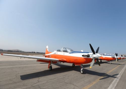 La FAP continúa las labores de búsqueda y rescate de la aeronave de instrucción KT-1P (similar a la imagen), matrícula FAP 446, que desapareció en la víspera en Pisco. Foto: ANDINA/Archivo