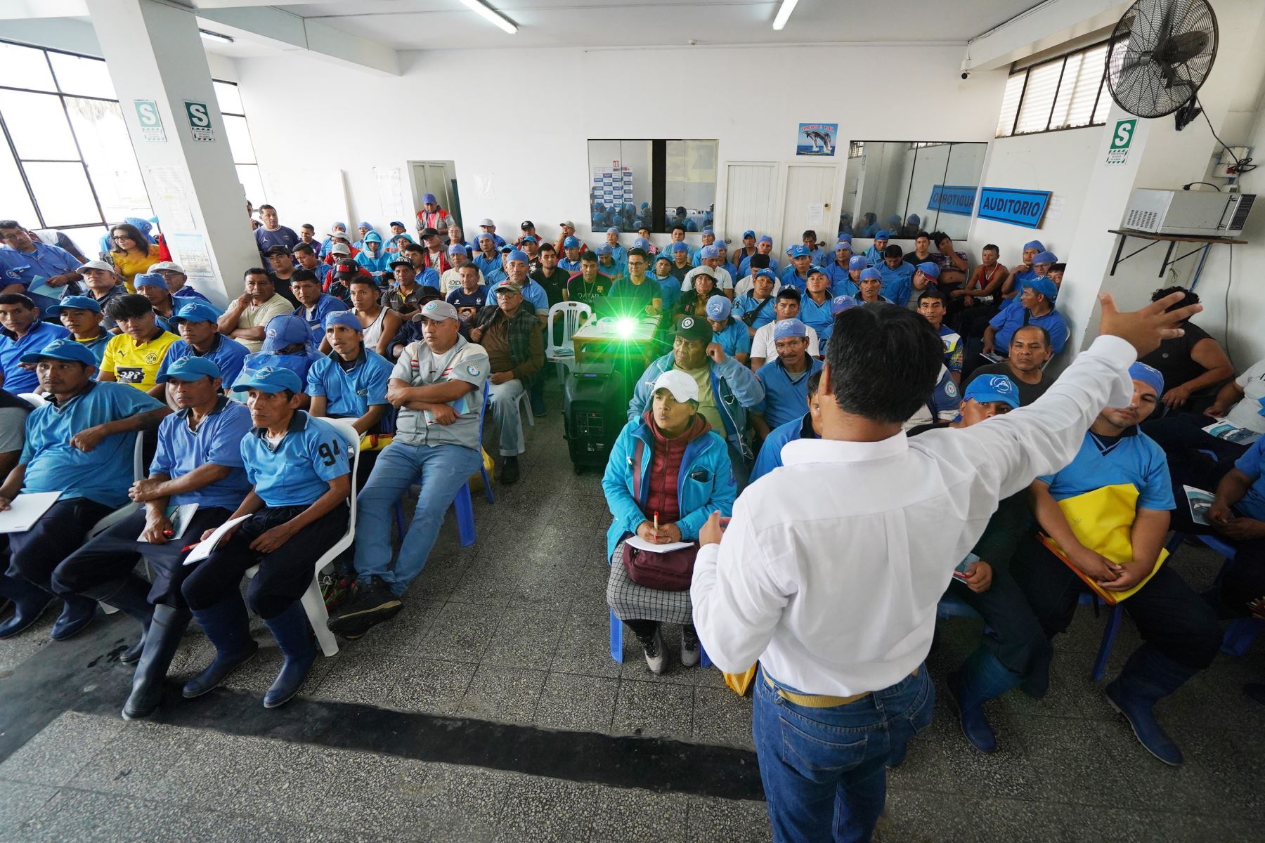 Los talleres a cargo de Sanipes se desarrollaron en 16 regiones durante el primer trimestre. Foto: SANIPES/Difusión.