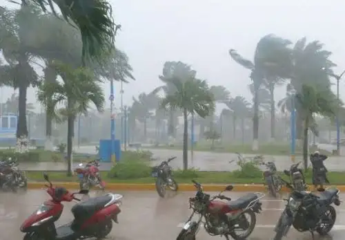 Iquitos y otras ciudades de la Selva peruana se ven afectadas esta semana por un periodo de lluvias, vientos fuertes y un ligero descenso de temperatura, advirtió el Senamhi. Foto: ANDINA/difusión.