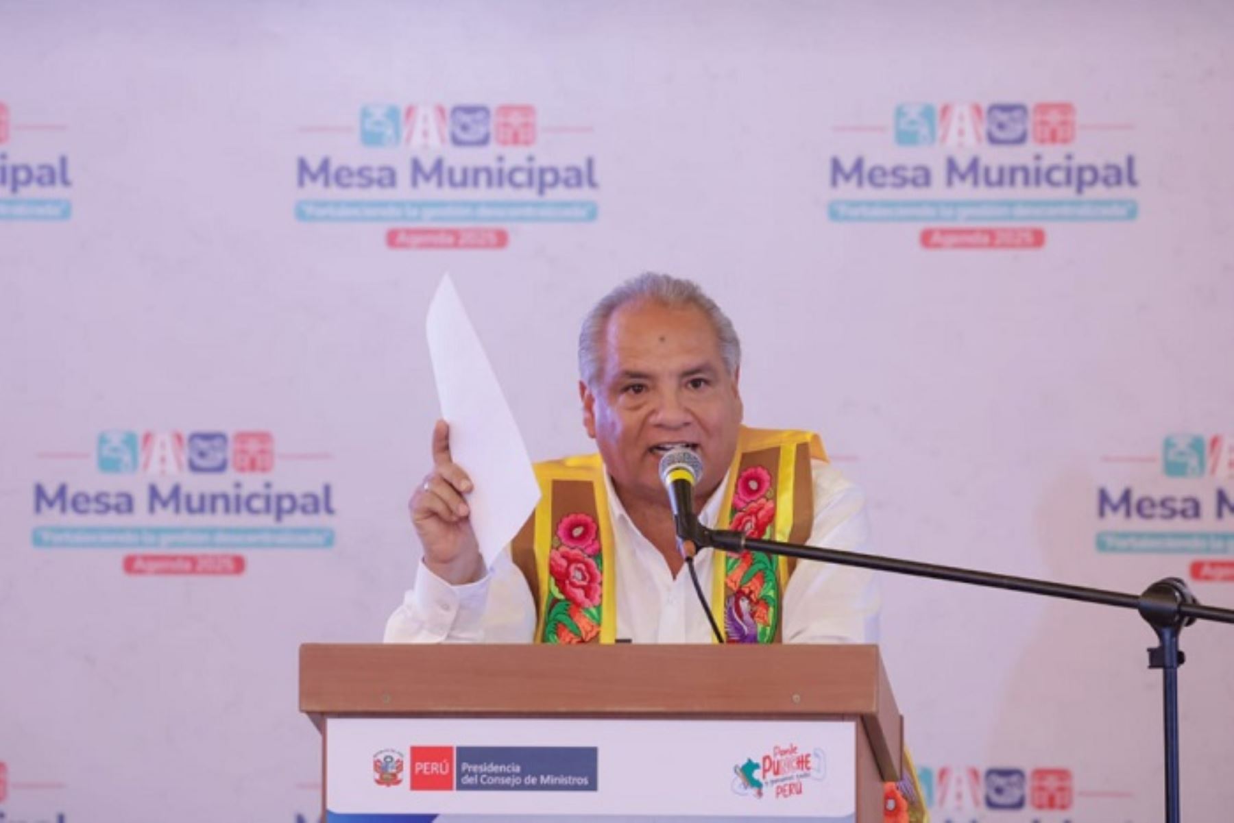 Titular del MTC, César Sandoval, participó en la ‘Mesa Municipal: Fortaleciendo la gestión descentralizada – Agenda 2025’, organizada por la PCM. Fotos: MTC