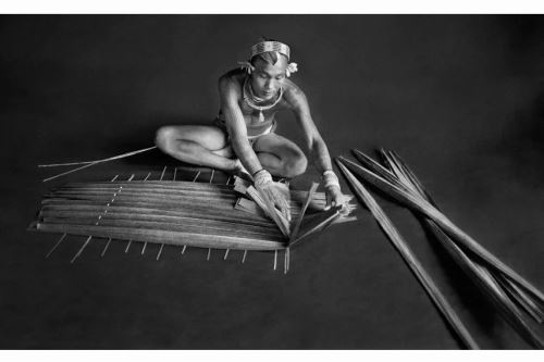 Fallece a los 81 años Sebastião Salgado, eterno inspirador y maestro del blanco y negro que retrató la pobreza, la migración y la devastación ambiental