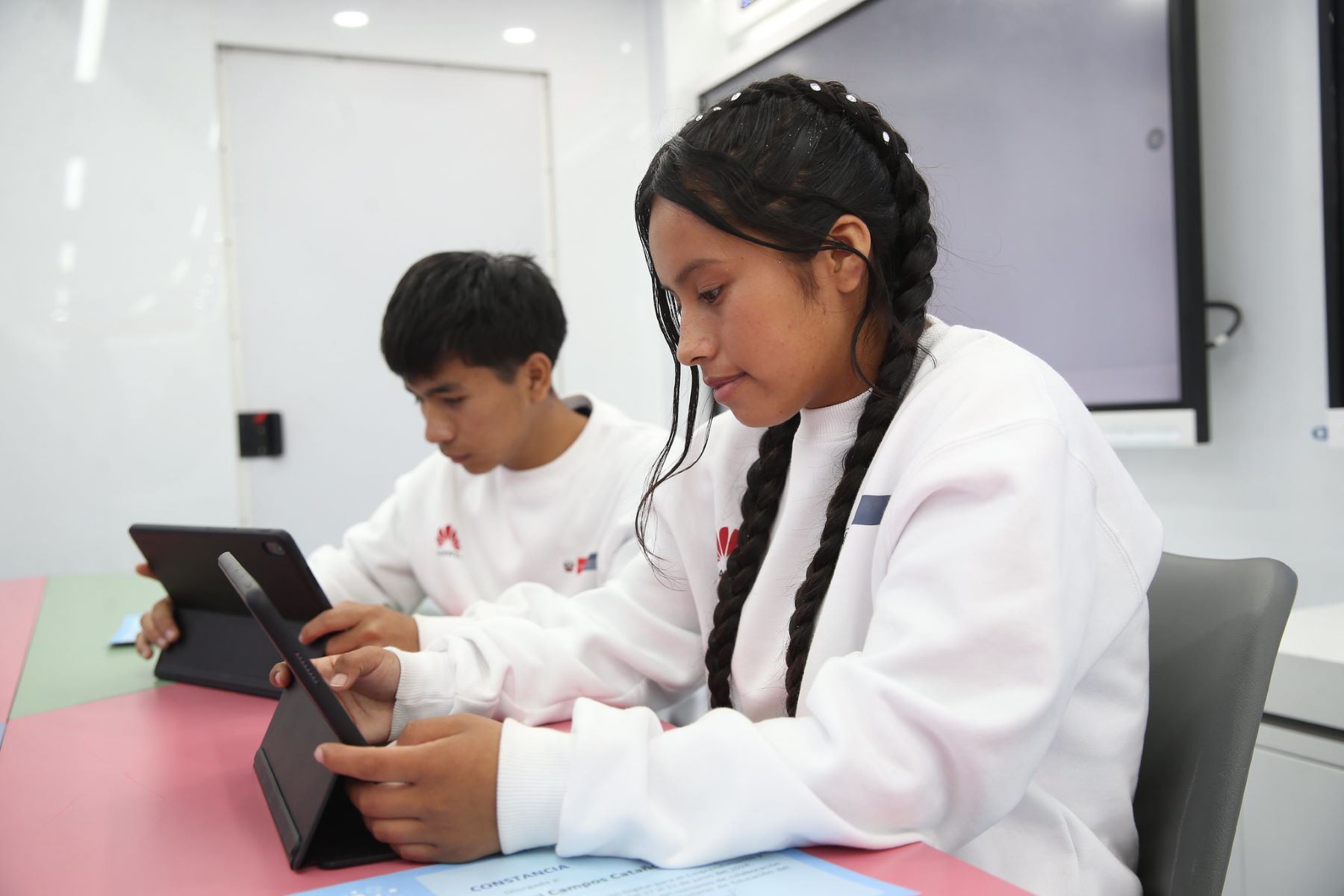 El proyecto del Ministerio de Educación fue elegido entre más de 1600 trabajos innovadores a nivel de América Latina. Foto: ANDINA/Difusión