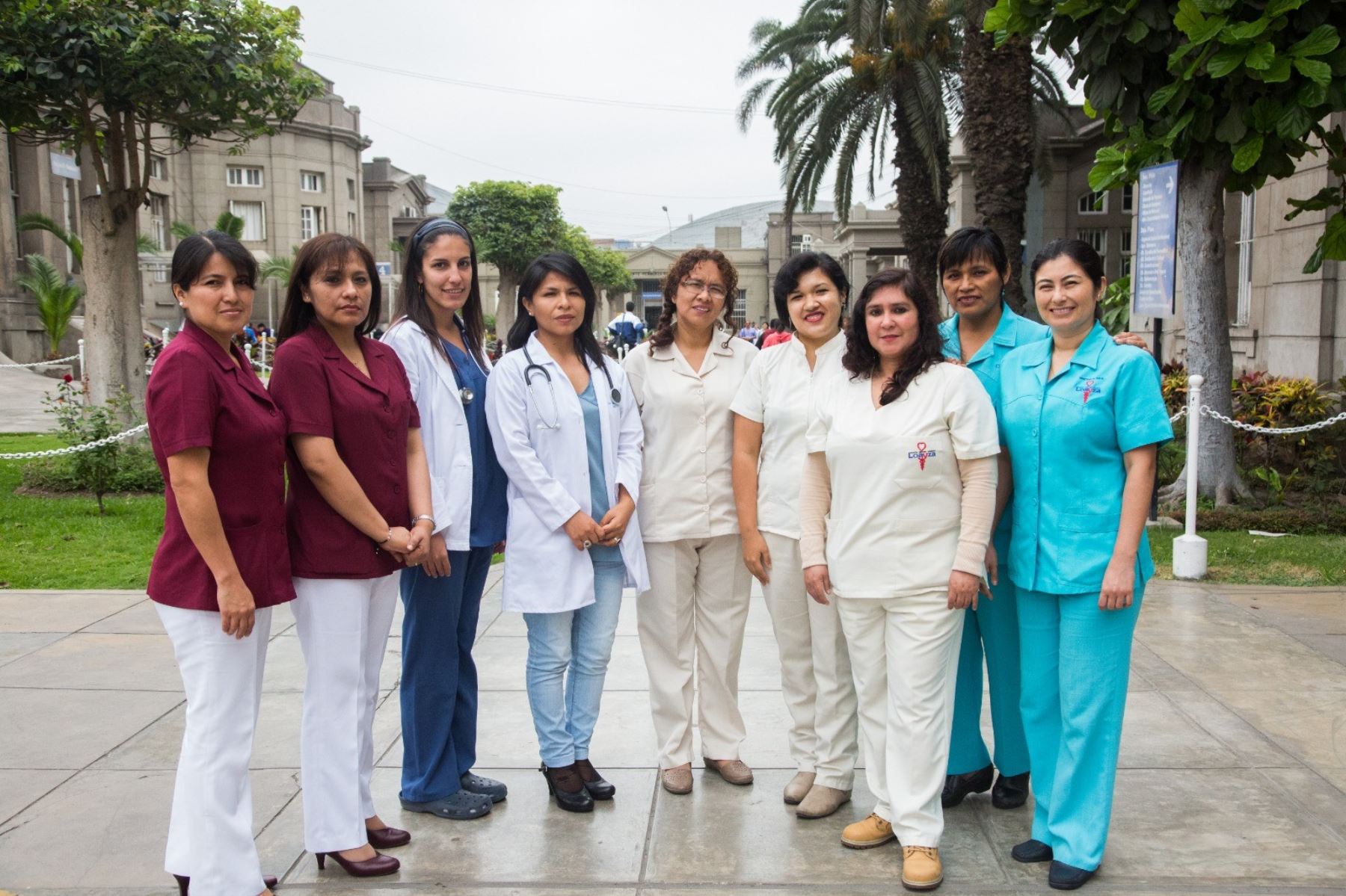Minsa aprueba lineamientos para habilitar doble empleo a especialistas en salud. Foto: ANDINA/Difusión.