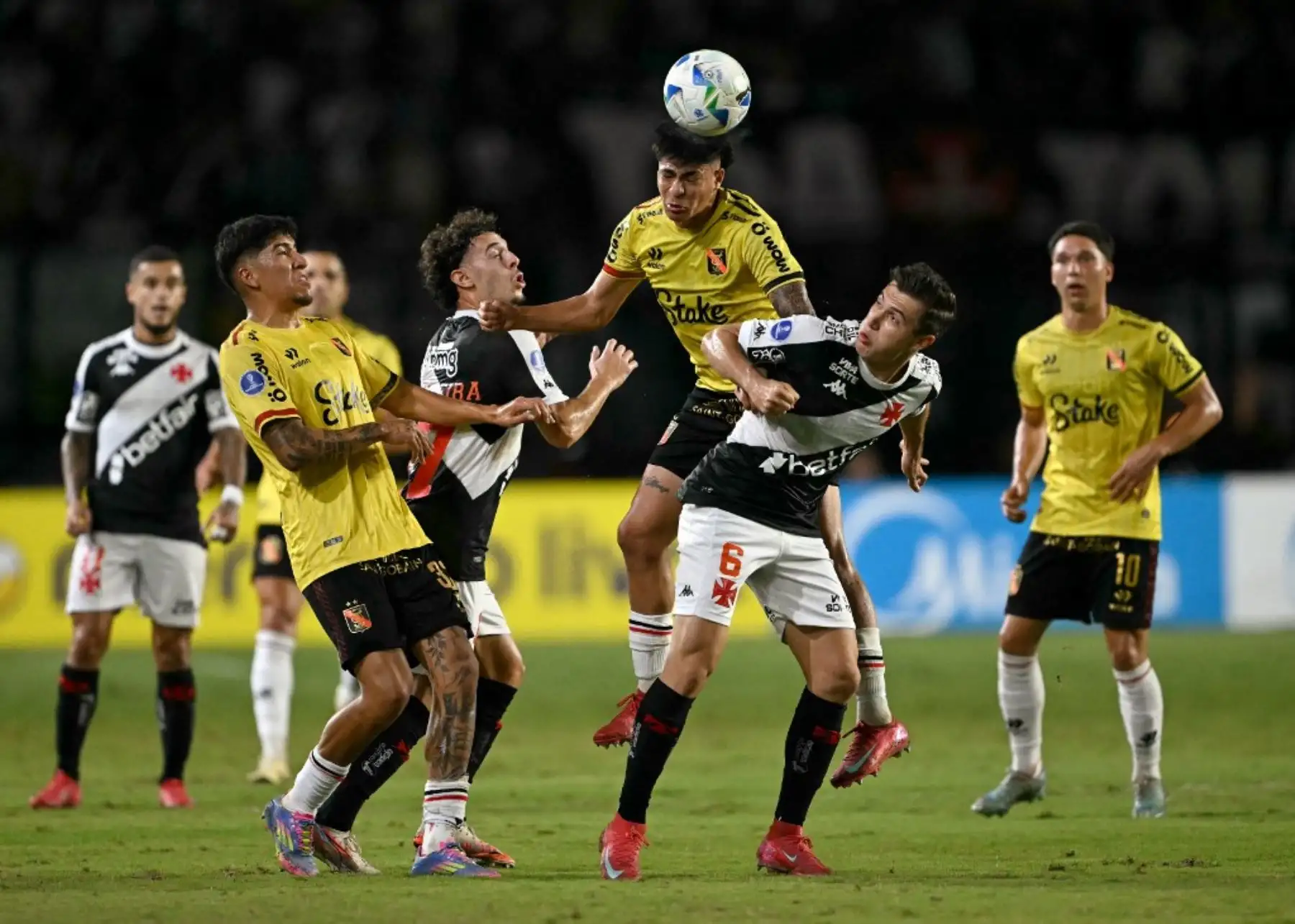 Vasco da Gama se clasificó este martes para la repesca de la Copa Sudamericana. Foto: AFP