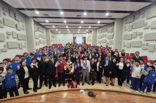 Los escolares que participarán son de los distritos de Cerro Colorado, Cayma, Tiabaya, Yura, Paucarpata, Jacobo Hunter, Miraflores, Mariano Melgar, Alto Selva Alegre, Socabaya, José Luis Bustamante y Rivero. Foto: Cortesía Rocío Méndez