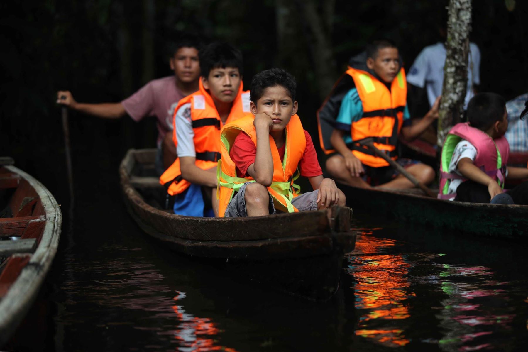 En Iquitos, un grupo de niños y adolescentes de la región Loreto lucha contra la contaminación y la deforestación. Foto: EFE