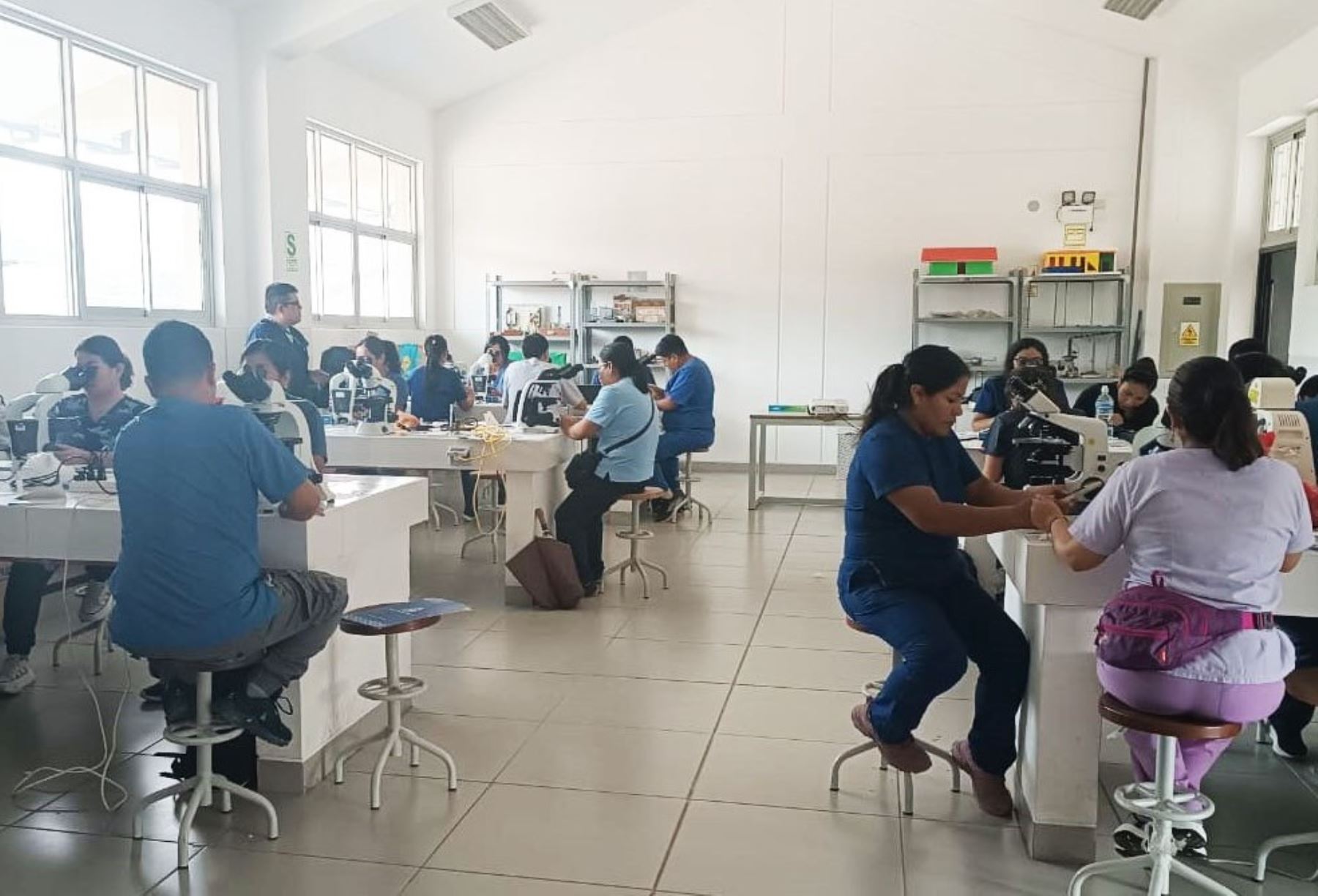 Diresa Junín capacita al personal de salud para fortalecer el diagnóstico y control de la malaria en la Selva Central de esa región. ANDINA/Difusión