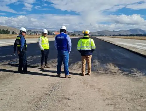 Corpac resalta avances en trabajos de mantenimiento en el aeropuerto de Jauja, región Junín.