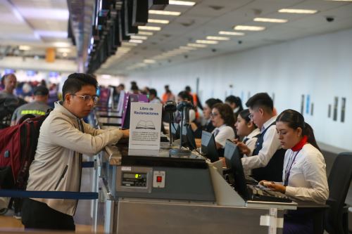 Las últimas horas del aeropuerto Jorge Chávez: Pasajeros empiezan a despedirse del emblemático terminal aéreo