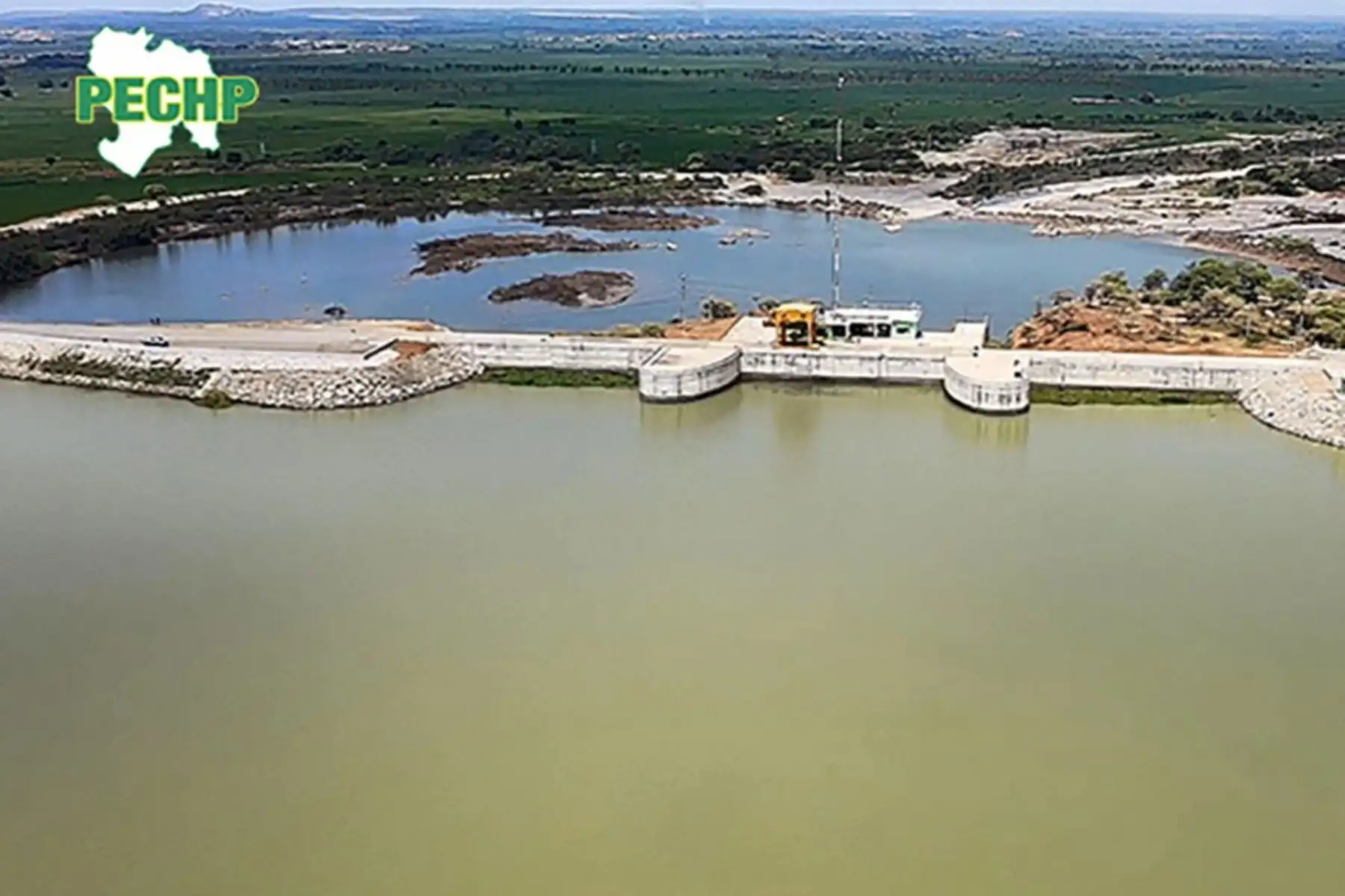 Imagen panorámica de un sector del proyecto Chira Piura. Foto: ANDINA/Difusión.
