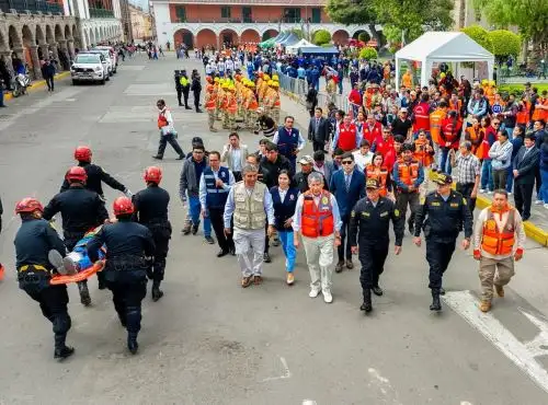 Simulacro Nacional Multipeligro en Ayacucho simuló un sismo de magnitud 7.0 que dejó 117 personas fallecidas, más de 900 heridas y cuantiosos daños materiales. ANDINA/Difusión