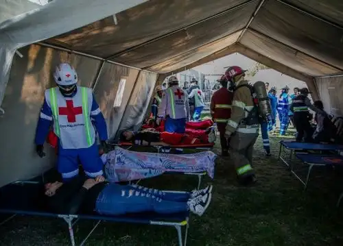 Autoridades de Arequipa instalaron albergues temporales para la atención de los "heridos y damnificados" que dejó el Simulacro Nacional Multipeligro en la ciudad blanca. ANDINA/Difusión