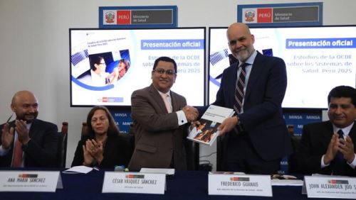 Estudio “Perú 2025” de la OCDE es clave para modernizar el sistema de salud y guía los esfuerzos hacia una atención de calidad con estándares globales. Foto: Difusión