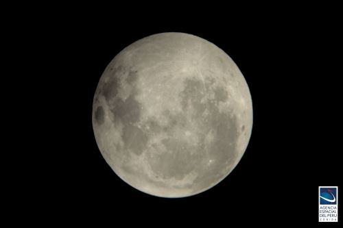 Junio llega con espectáculos astronómicos imperdibles: conjunciones, fases lunares y el solsticio de invierno
