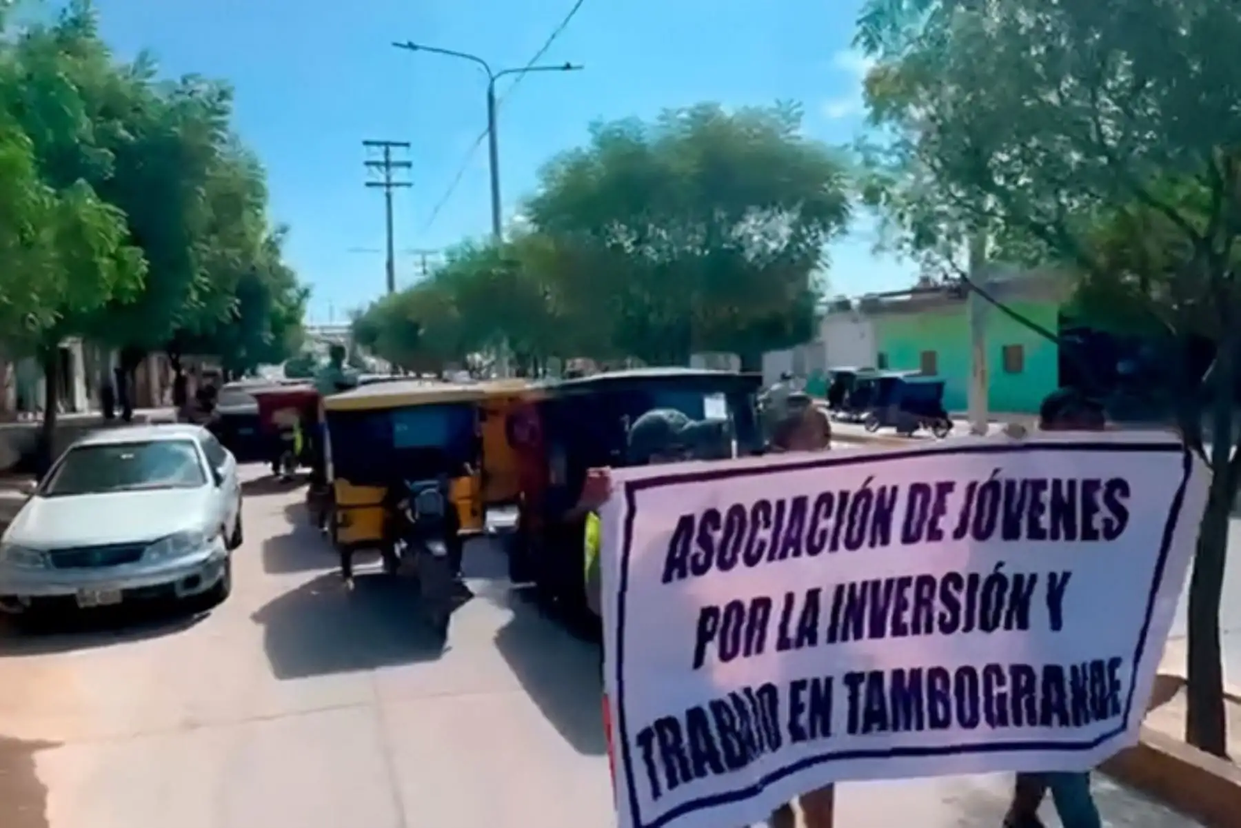 Movilización fue integrada exclusivamente por mototaxistas, quienes buscan visibilizar la precaria situación laboral en Tambogrande.