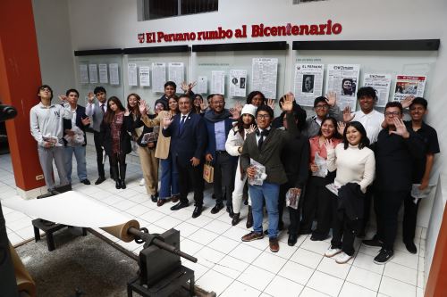 Vive Andina: estudiantes de Periodismo de la Universidad Jaime Bausate y Meza visitaron la Agencia de Noticias Andina y el Diario Oficial El Peruano