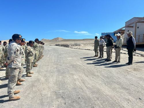 Ejército y Sernanp unen fuerzas para recuperar hábitats en Punta Coles. Foto: ANDINA/Difusión