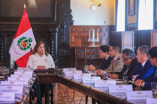 Segundo día de conversaciones: Ejecutivo se reúne con bancadas de Acción Popular y Fuerza Popular en Palacio de Gobierno