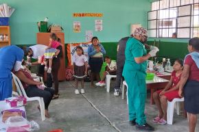 Se brindó atención dental, medición de vista y entrega gratuita de lentes, prevención de cáncer ginecológico y servicios complementarios como masoterapia y corte de cabello. Foto: Cortesía