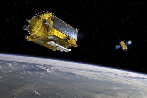 El 16 de mayo de 2025, la ESA y la Agencia Espacial Española (AEE) confirmaron su intención de colaborar en la misión de demostración en órbita llamada Capture Payload Bay (CAT).