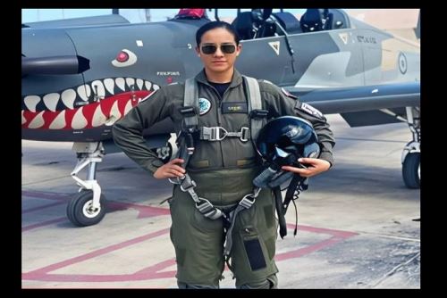 Mañana, en la base aérea Nro 51, la piloto Ashley Vargas recibirá el homenaje de sus compañeros.