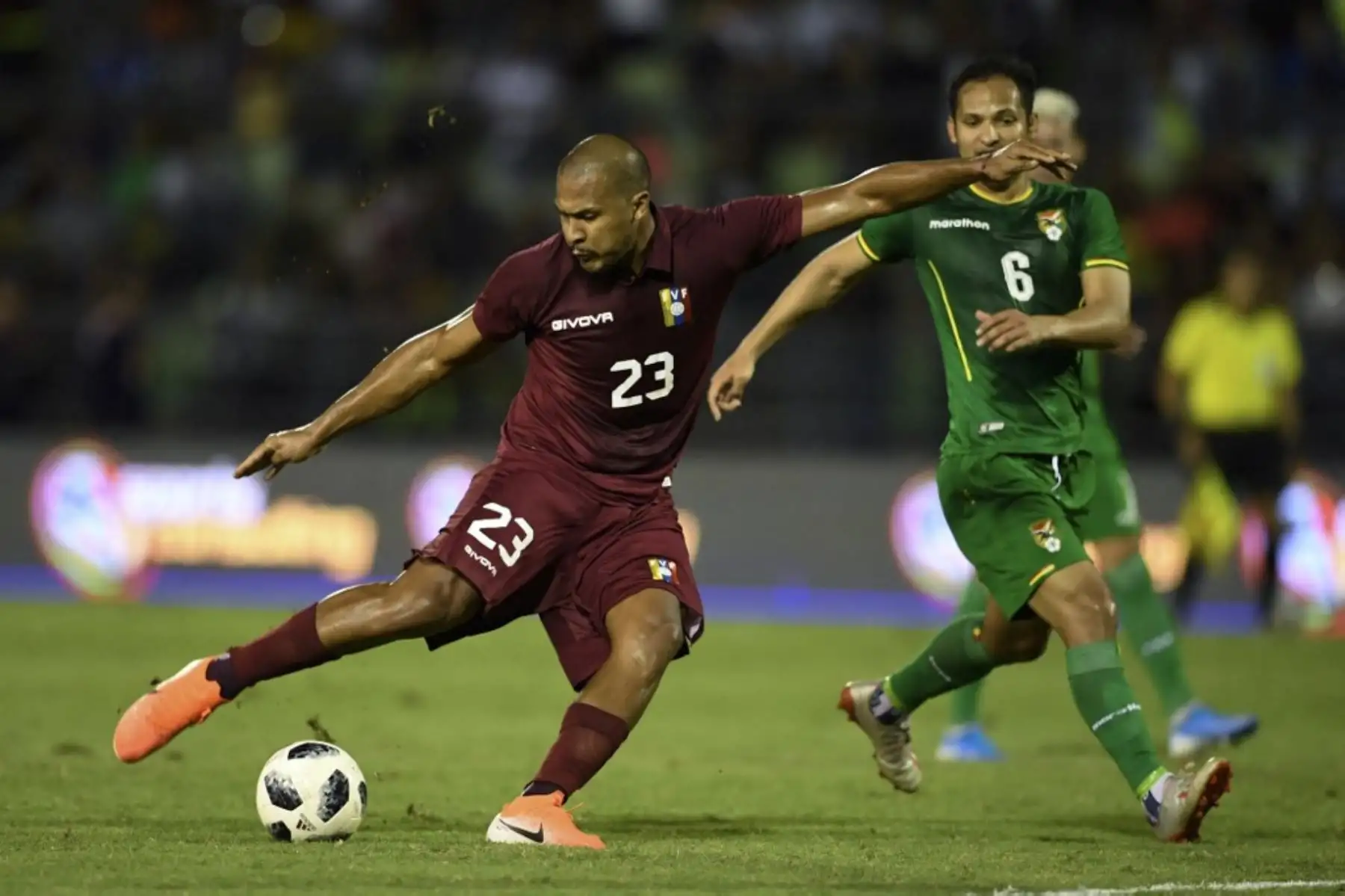 Salomón Rondón es el arma de gol de los venezolanos