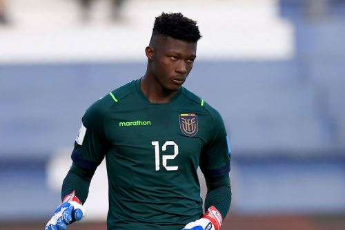 El arquero Gilmar Napa se suma a la lista de convocados de Ecuador para enfrentar a Perú