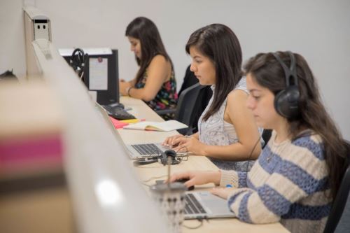 Beneficios laborales para mujeres. Foto: ANDINA/Difusión