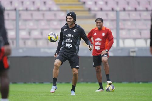 Selección Peruana entrena con miras al partido con Ecuador por las Eliminatorias al Mundial 2026