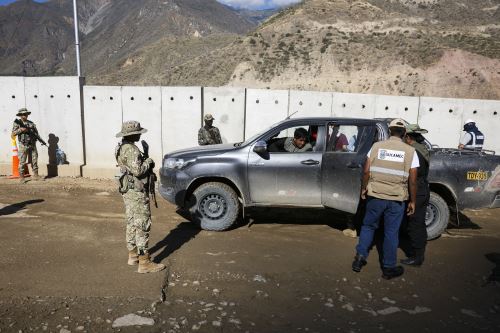 FF.AA. y PNP realizan operativos de inspección en Pataz para reanudar actividades económicas