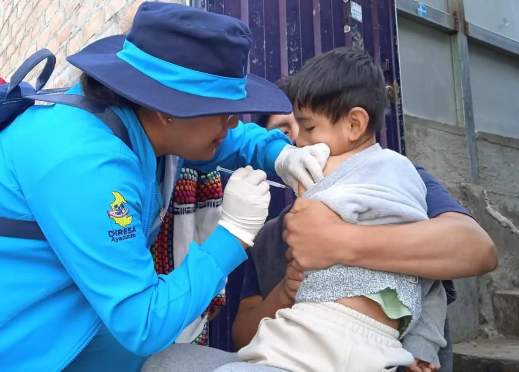 Si bien en Ayacucho no se han reportado casos de tos ferina este año, las autoridades de Salud alertan que la cobertura es baja en niños menores de 5 años, por lo que solicitaron acudir a los centros de vacunación. Foto: ANDINA/difusión.