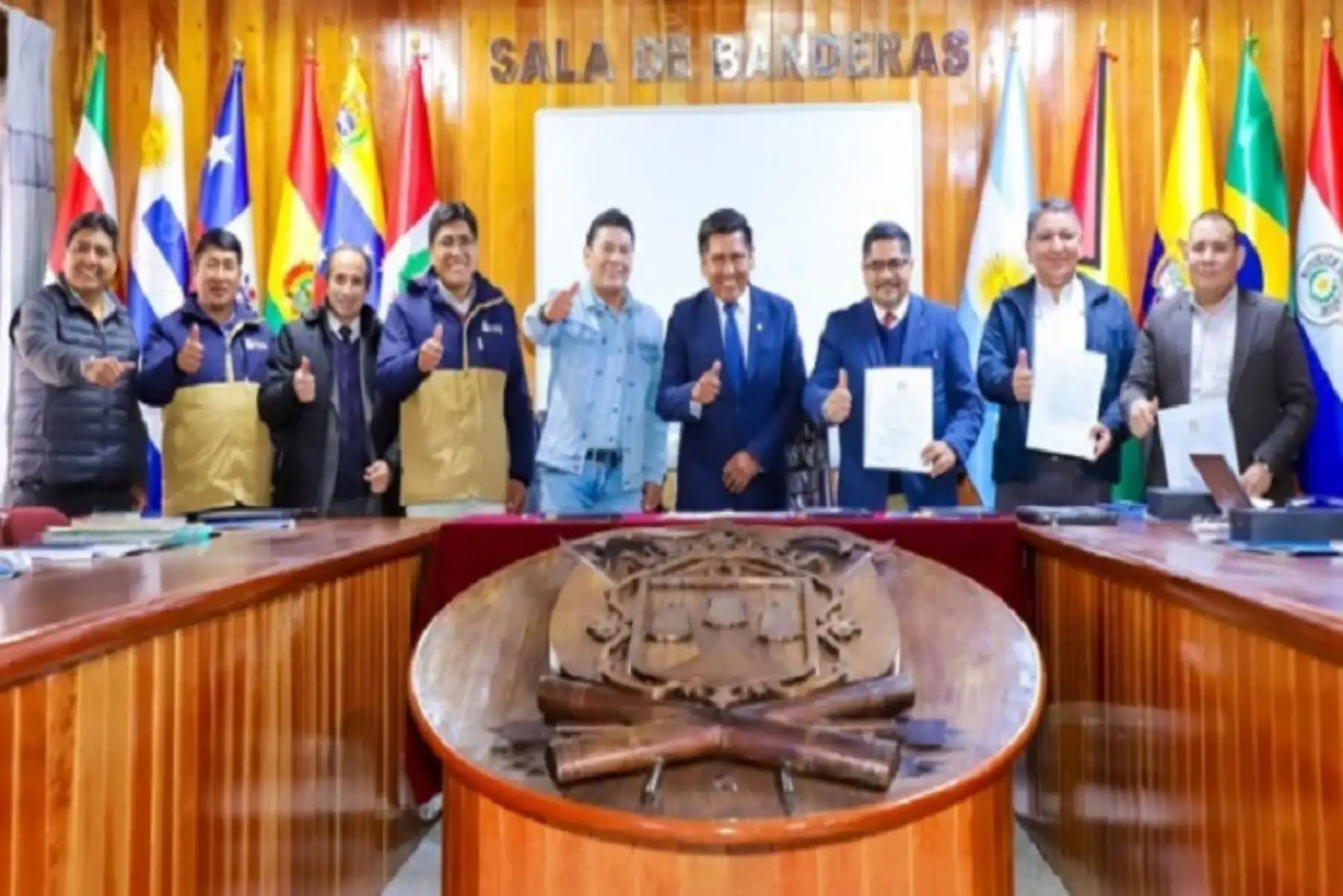 El centro estará ubicado en la Urbanización Aziruni III Etapa, sobre un terreno de 6,880 m², cuya entrega formal se realizó hoy en una ceremonia oficial.