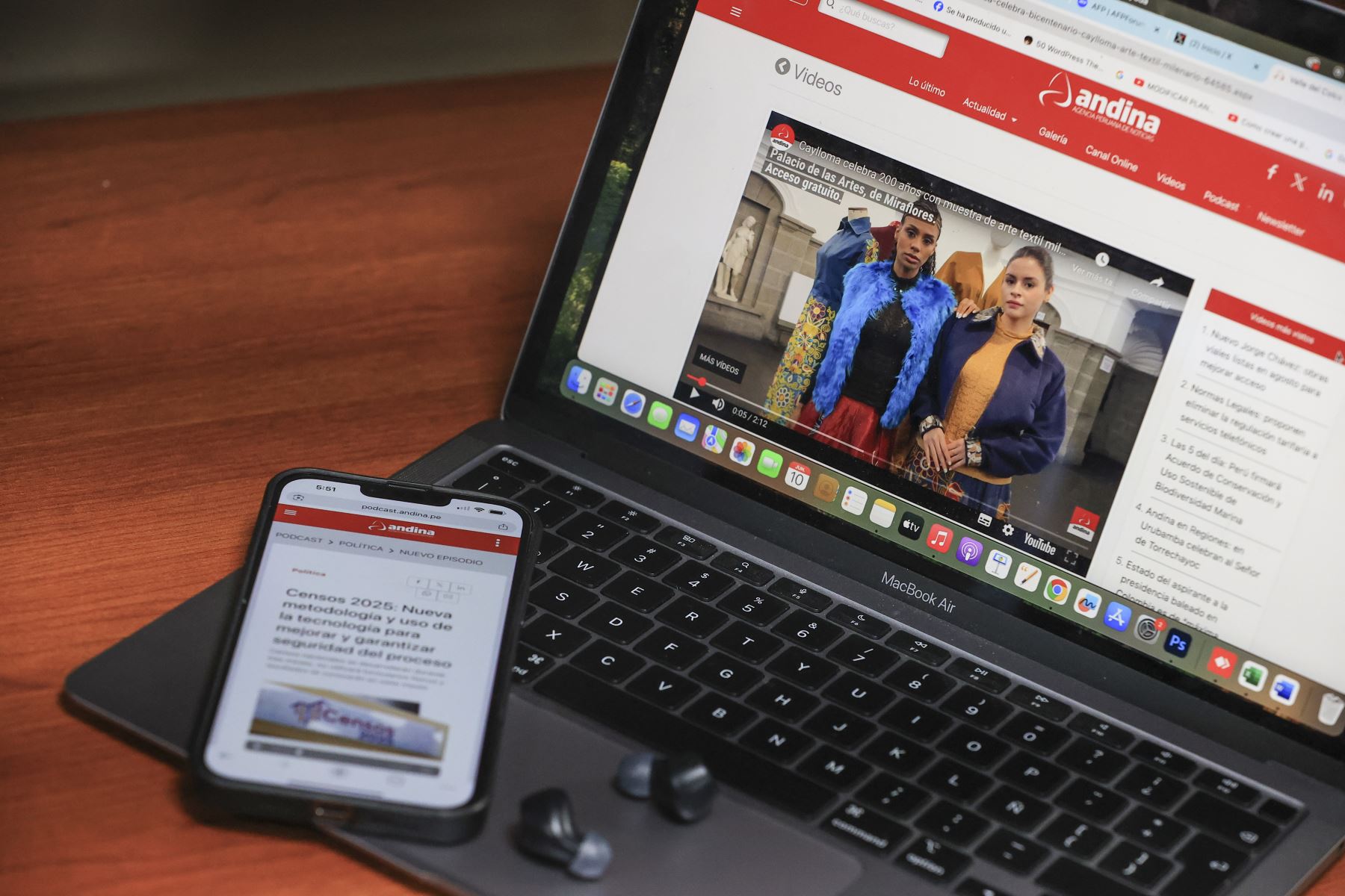 Andina Canal Online transmite entrevistas, análisis y coberturas en tiempo real, con alcance nacional e internacional. Esta diversificación de formatos permite que la ciudadanía acceda a información desde múltiples dispositivos, con contenidos de calidad, contextualizados y verificados. Foto:ANDINA/Eddy Ramos
