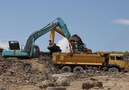 Ministerio del Ambiente iniciará trabajos para recuperar áreas contaminadas en Piura y Puno por la mala disposición de residuos sólidos. ANDINA/Difusión