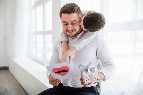 Opciones económicas y creativas de regalos por el Día del Padre. Foto: ANDINA/Difusión