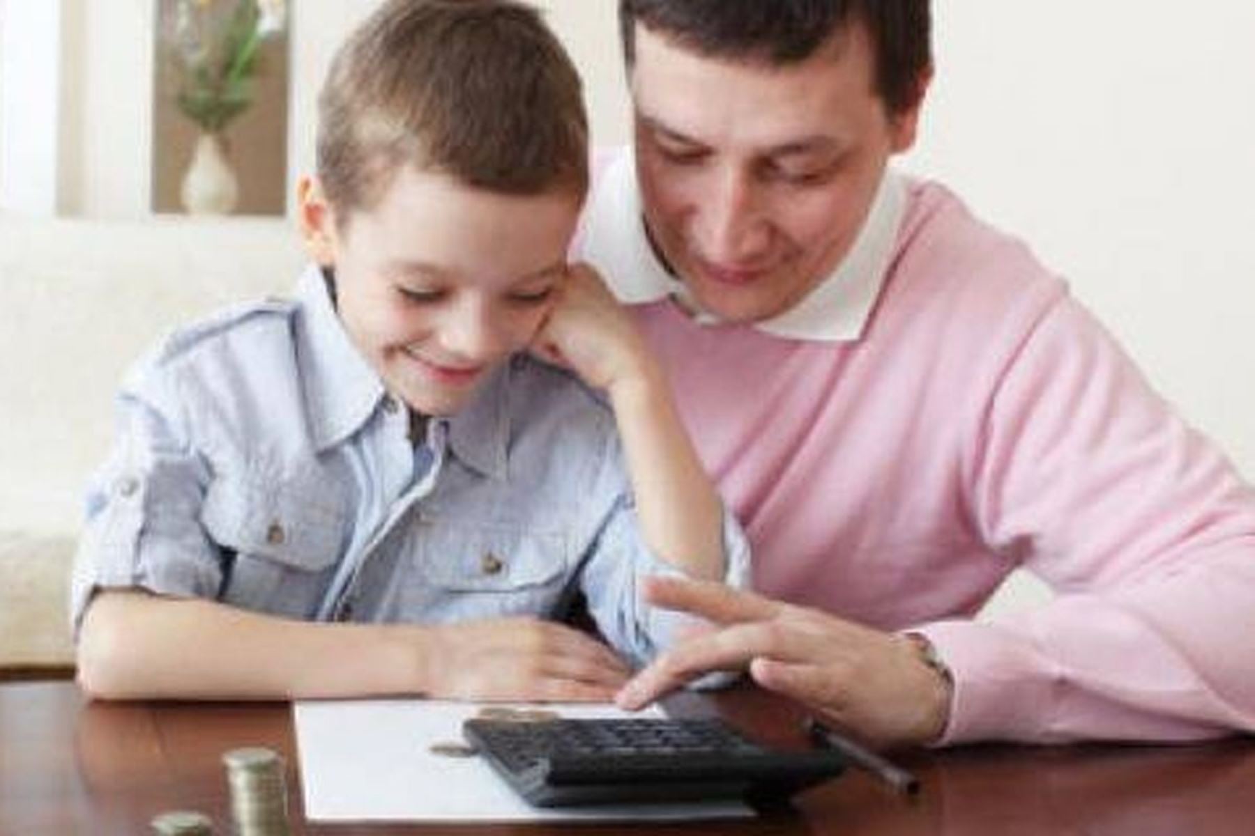 Finanzas personales por el Día del Padre. Foto: ANDINA/Difusión