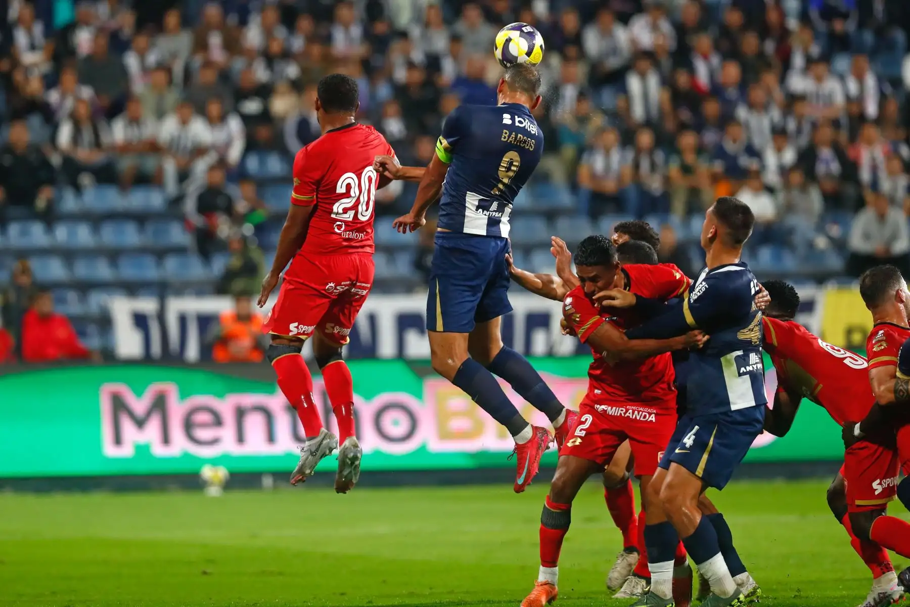 Alianza Lima y Sport Huancayo empatan 0-0 en el estadio Alejandro Villanueva de La Victoria el sábado 14 de junio de 2025 por el torneo Apertura de la Liga 1. Foto: ANDINA/Daniel Bracamonte