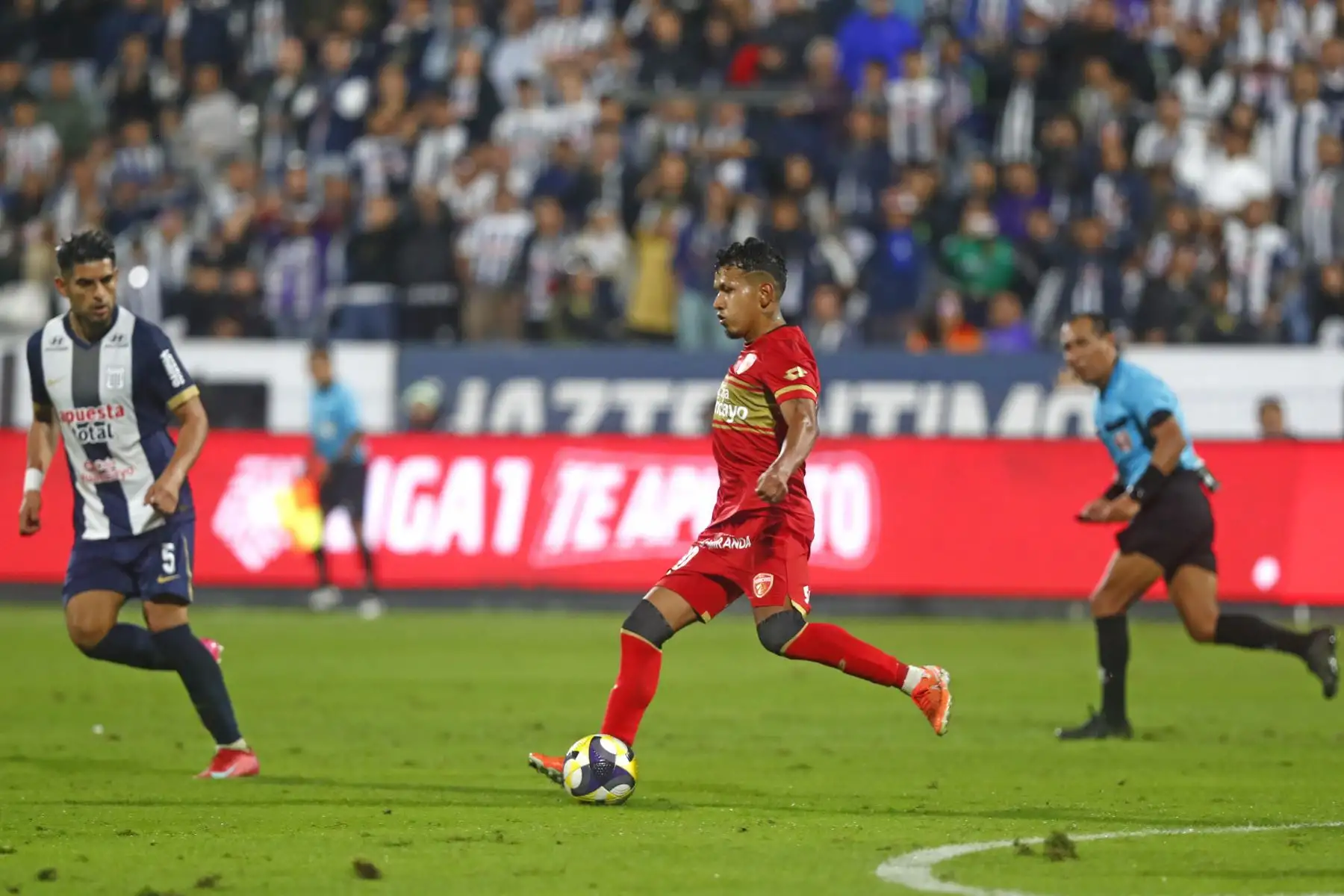 Alianza Lima y Sport Huancayo empatan 0-0 en el estadio Alejandro Villanueva de La Victoria el sábado 14 de junio de 2025 por el torneo Apertura de la Liga 1. Foto: ANDINA/Daniel Bracamonte