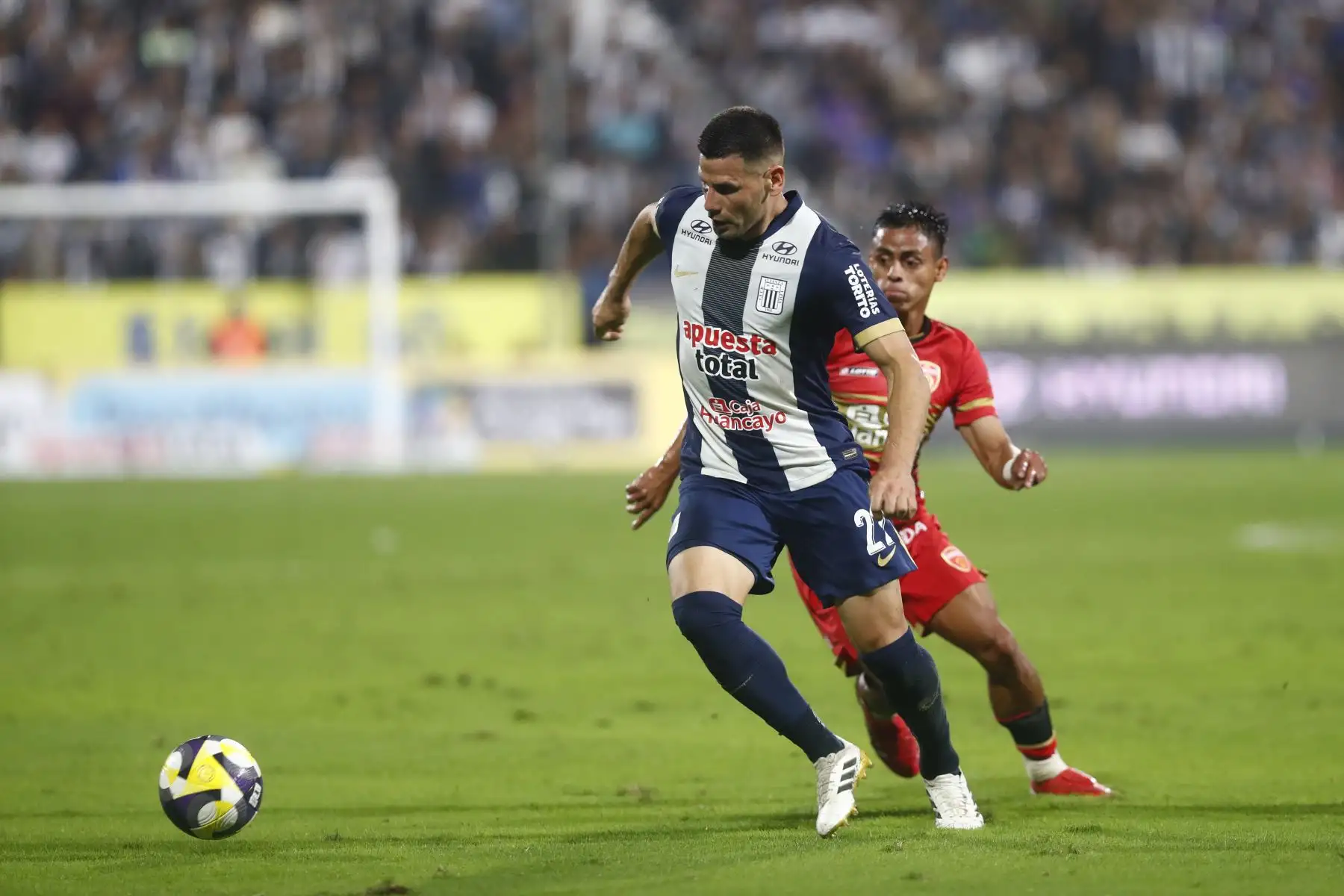 Alianza Lima y Sport Huancayo empatan 0-0 en el estadio Alejandro Villanueva de La Victoria el sábado 14 de junio de 2025 por el torneo Apertura de la Liga 1. Foto: ANDINA/Daniel Bracamonte