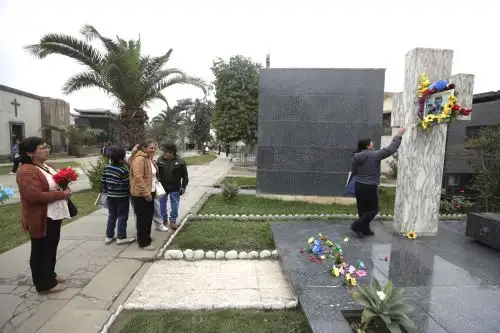 Día del Padre: familias se reúnen para celebrar esta fecha en diferentes puntos en la capital