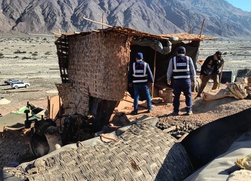 El operativo de la Sunat y la Policía Nacional se ejecutó en 15 plantas procesadoras que operan en Nasca (Ica) y Lucanas (Ayacucho) para verificar la legalidad de los insumos químicos. ANDINA/Difusión