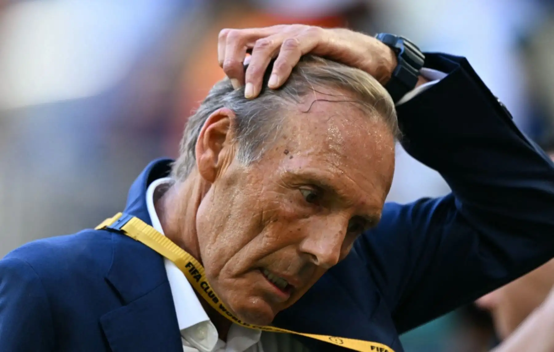 Boca Juniors dejó escapar una victoria que parecía asegurada en su debut en la fase de grupos del Mundial de Clubes. Con un inicio arrollador y una ventaja de 2-0 gracias a su contundente ataque liderado por Miguel Merentiel y Alan Velasco, el equipo argentino se perfilaba como claro ganador. Sin embargo, la falta de firmeza en el cierre permitió que Benfica, con Ángel Di María como figura, le arrebatara el triunfo y sellara el 2-2. Foto: AFP