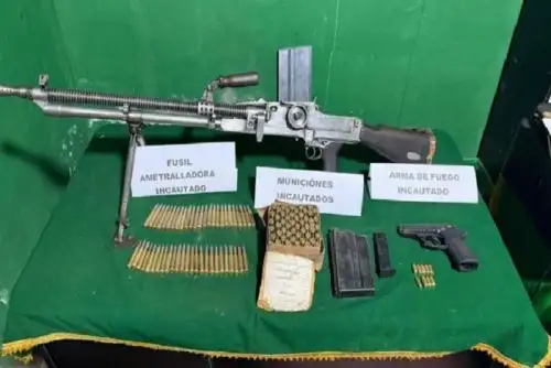 En las últimas 24 horas, la PNP desarticuló 20 bandas criminales y una organización delincuencial, logrando capturar a 1035 personas en flagrancia delictiva.