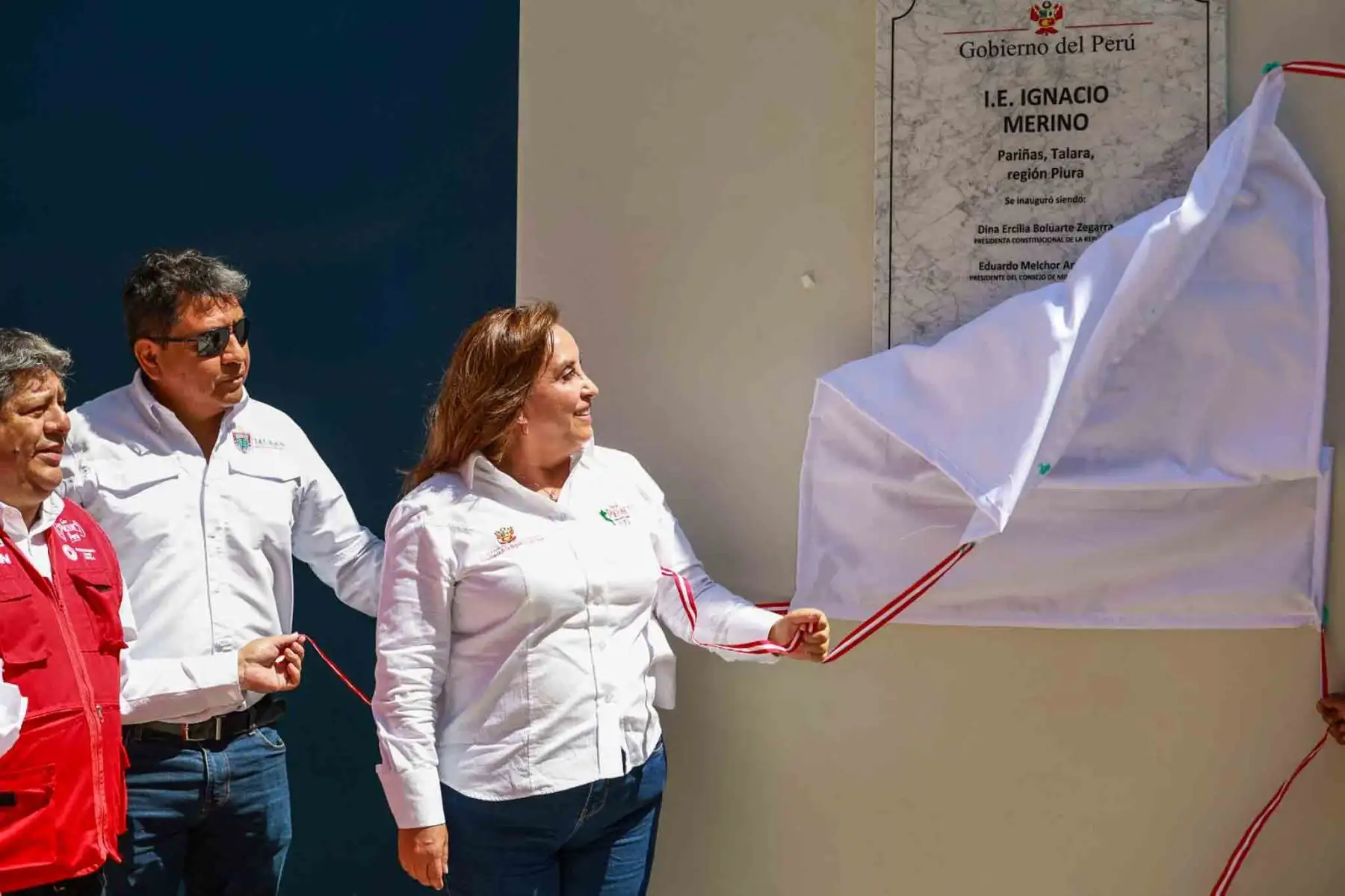 La presidenta de la república, Dina Boluarte, participa en la ceremonia de inauguración de la nueva infraestructura educativa de la institución Ignacio Merino, en Talara, en la región Piura. Foto: ANDINA/Prensa Presidencia