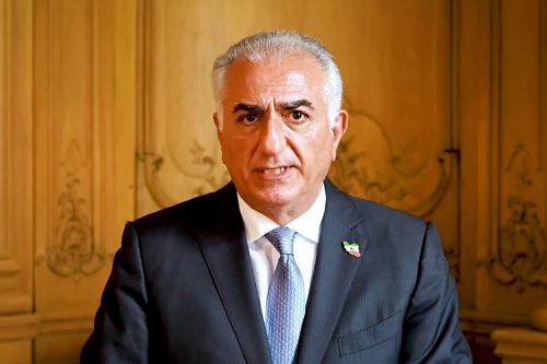 Imagen captada del video que Reza Pahlaví, hijo del último sha de Irán, difundió en redes sociales. Foto: Captura de pantalla/X.