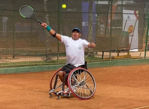 Tenis sobre sillas de rueda