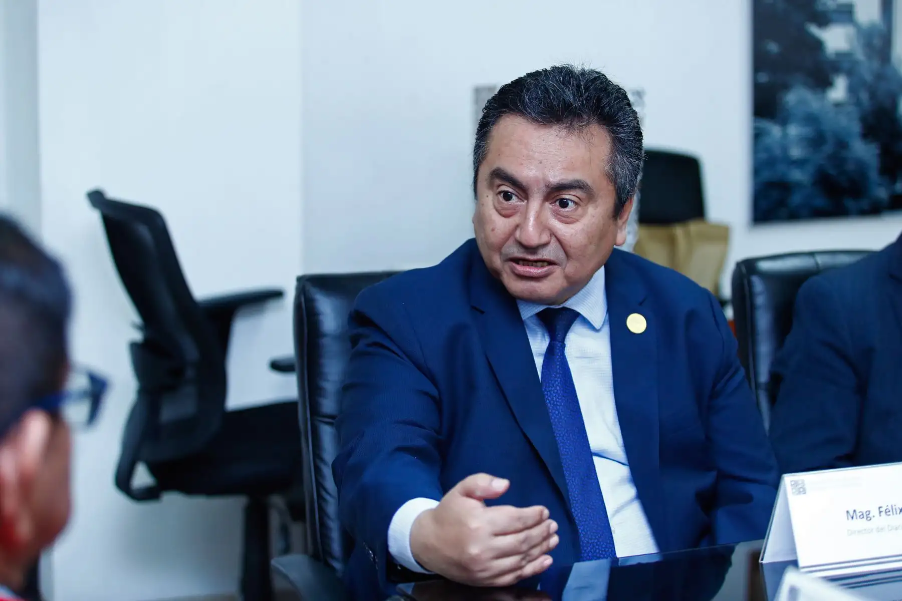 En el marco de su Bicentenario, el Diario Oficial El Peruano, a través de su director Félix Paz Quiroz, recibió un reconocimiento especial de la Corte Superior de Justicia de Lambayeque, ubicada en Chiclayo. El acto fue presidido por su presidente, el Dr. César William Bravo Llaque. Foto: ANDINA/Daniel Bracamonte